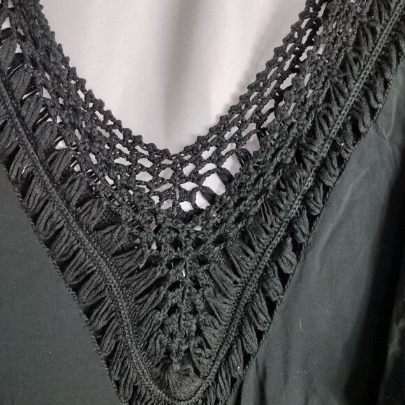 A&I crochet tunic  - Picture 3 of 7